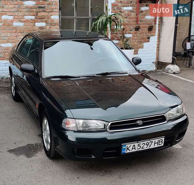 Седан Subaru Legacy 1998 в Киеве
