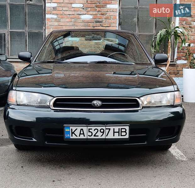 Седан Subaru Legacy 1998 в Киеве