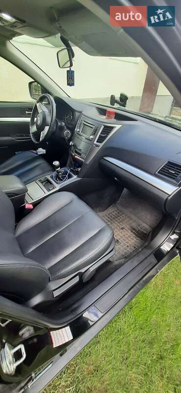 Универсал Subaru Legacy 2012 в Львове