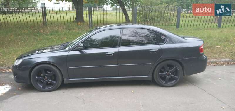 Седан Subaru Legacy 2008 в Киеве