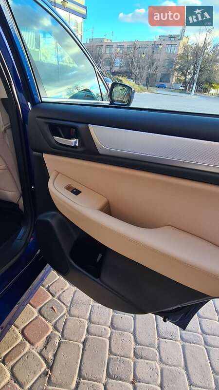 Седан Subaru Legacy 2017 в Харькове