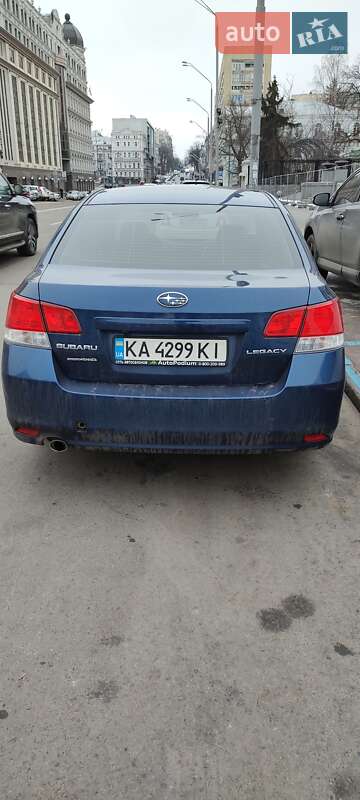 Седан Subaru Legacy 2011 в Киеве