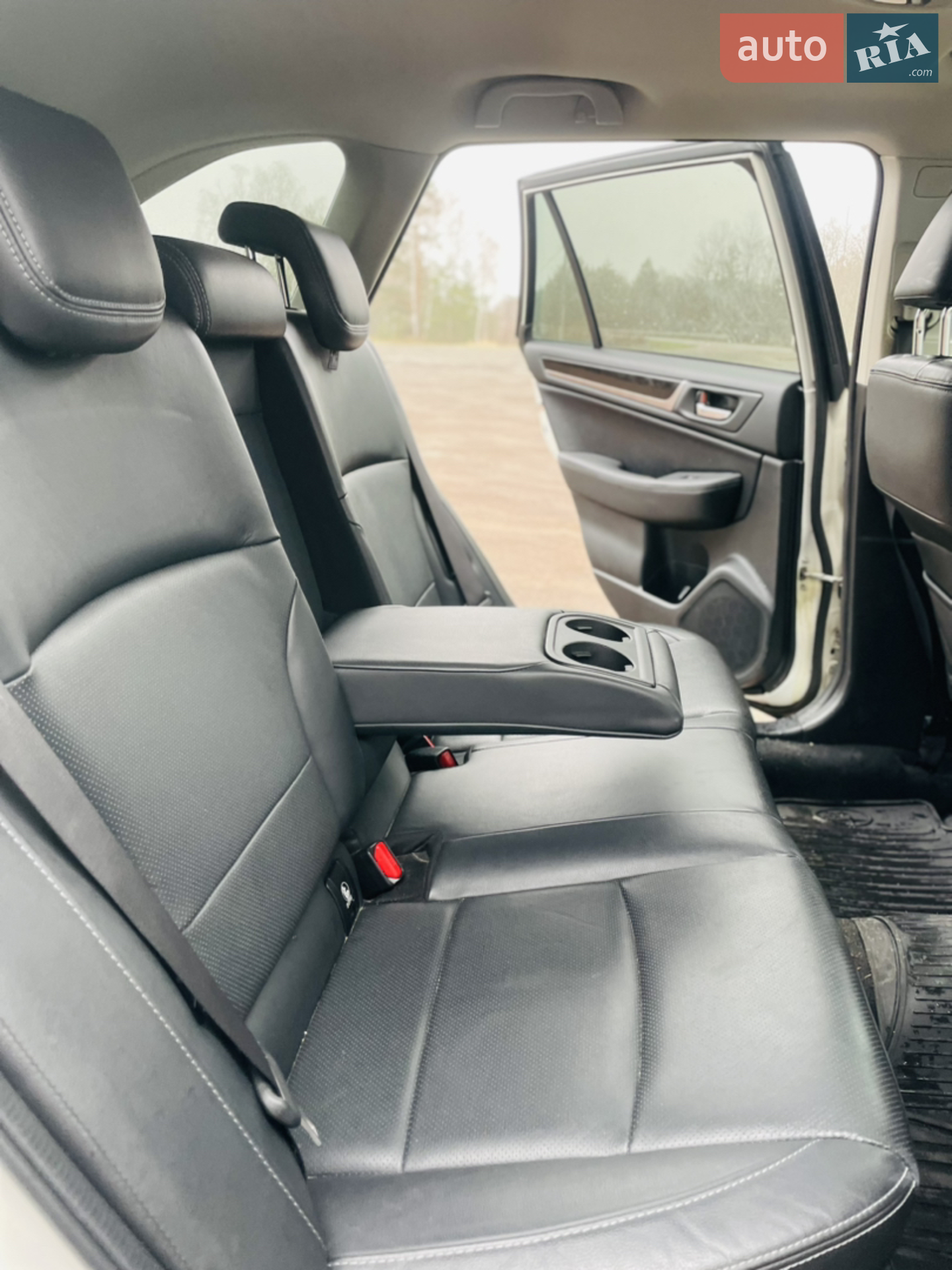 2015 Subaru Legacy - мініатюра 30