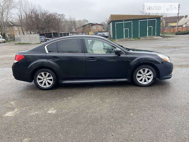 Седан Subaru Legacy 2011 в Киеве