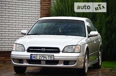 Седан Subaru Legacy 2000 в 