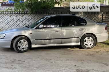 Седан Subaru Legacy 2000 в 