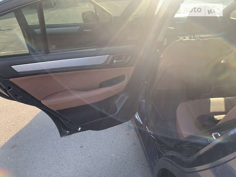 Седан Subaru Legacy 2015 в Ужгороде