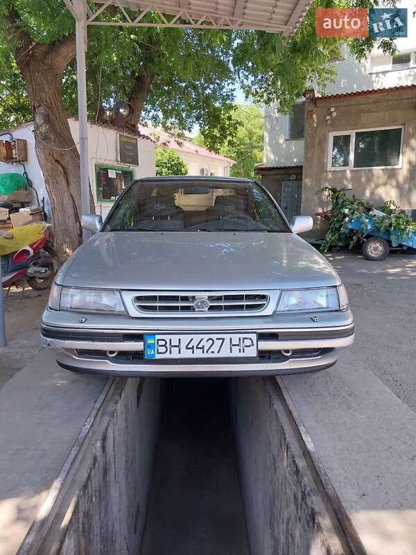 Subaru Legacy 1993