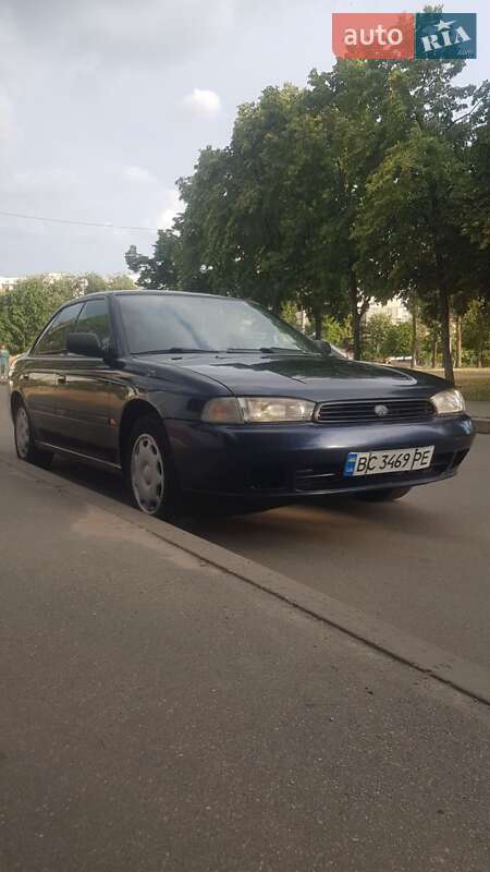 Седан Subaru Legacy 1996 в Киеве