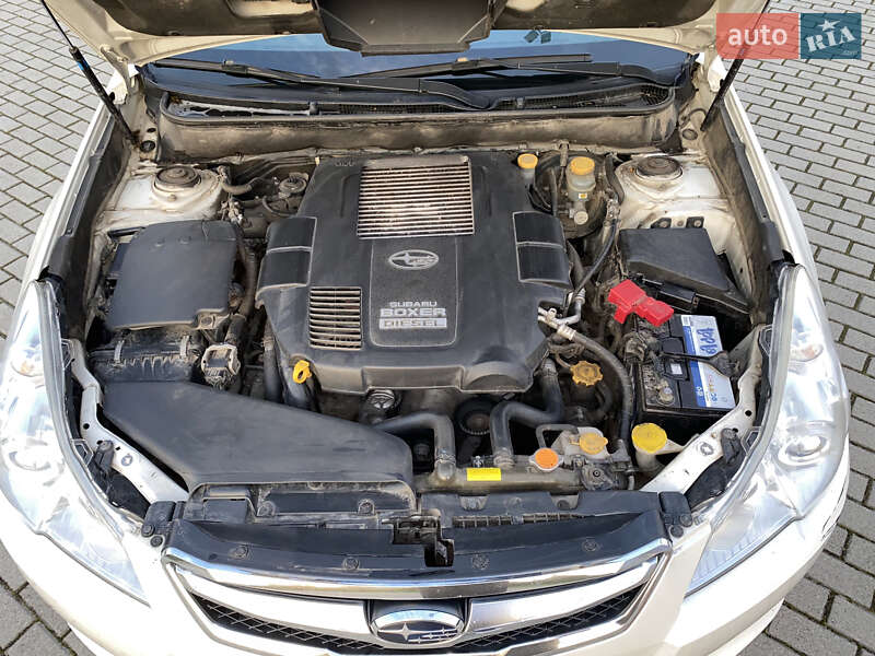 Универсал Subaru Legacy 2012 в Львове