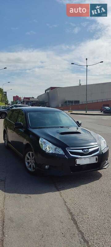 Универсал Subaru Legacy 2011 в Луцке