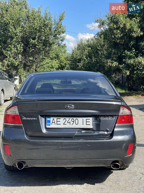 Седан Subaru Legacy 2006 в Днепре