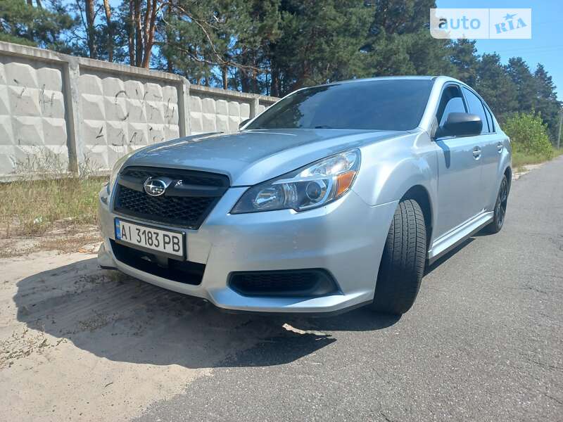 Седан Subaru Legacy 2013 в Макарові