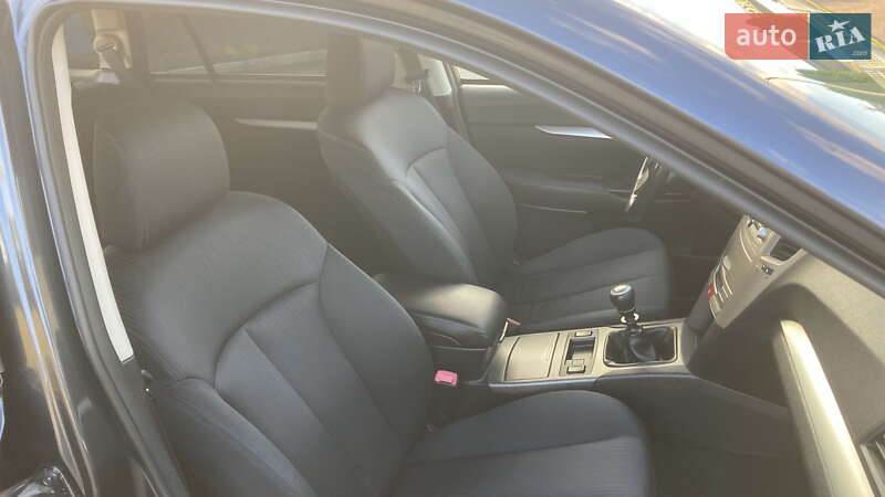Універсал Subaru Legacy 2010 в Рівному