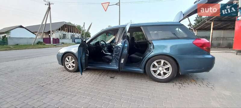 Универсал Subaru Legacy 2005 в Сокирянах