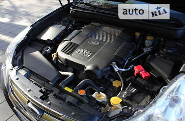 Универсал Subaru Legacy 2010 в 