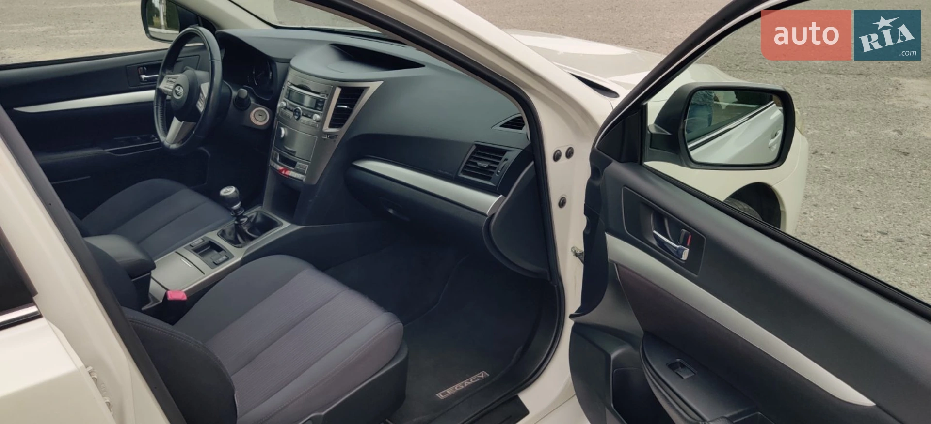 2010 Subaru Legacy - мініатюра 8