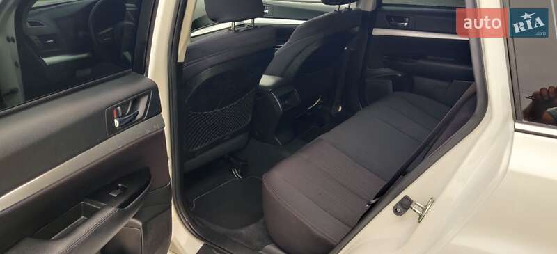 Універсал Subaru Legacy 2010 в Рівному