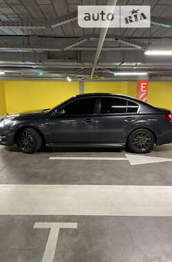 Седан Subaru Legacy 2010 в Львові