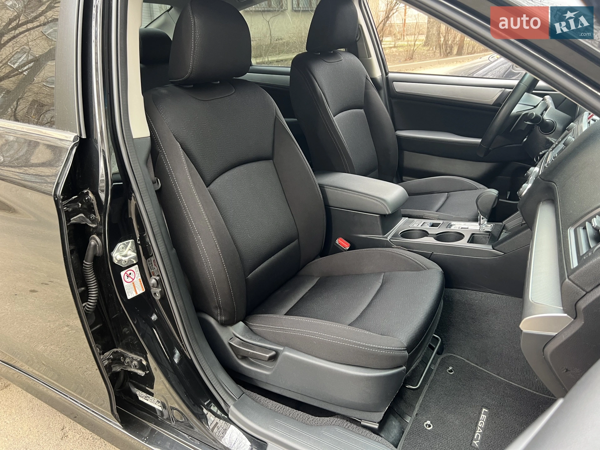2017 Subaru Legacy - мініатюра 9