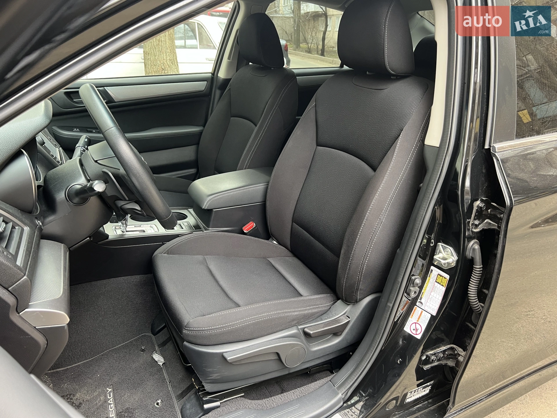 2017 Subaru Legacy - мініатюра 13