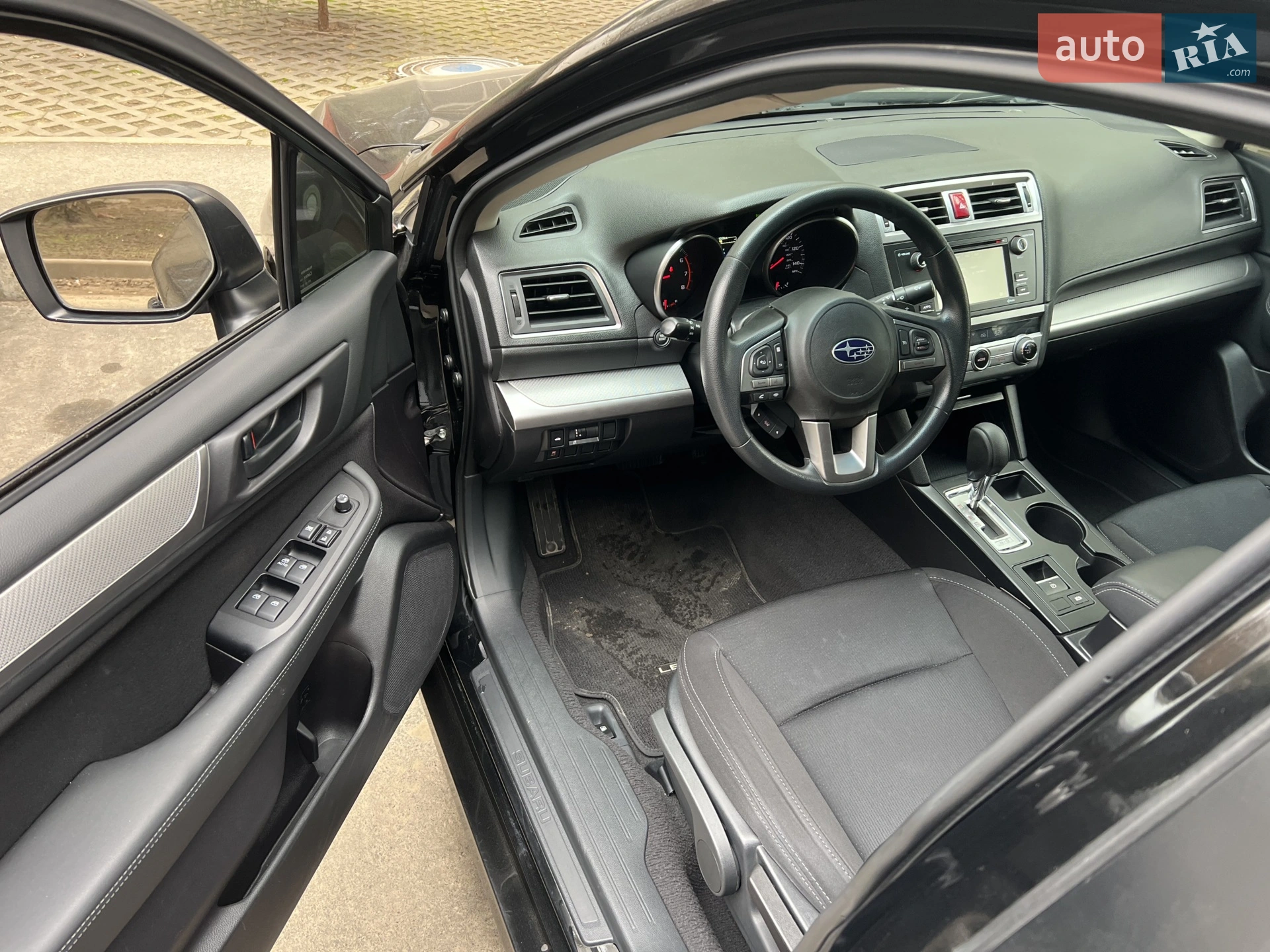 2017 Subaru Legacy - мініатюра 21