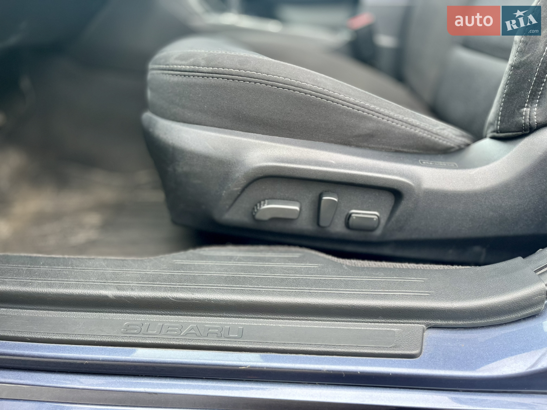 2015 Subaru Legacy - мініатюра 19