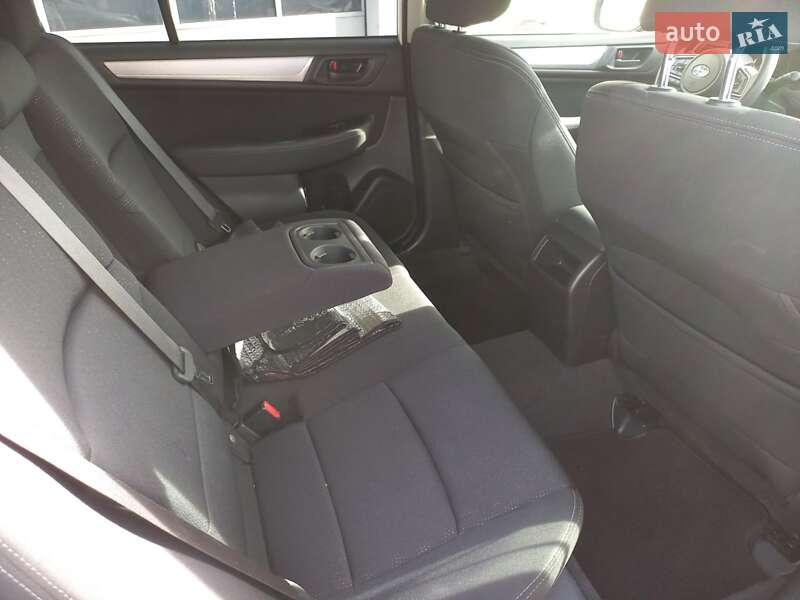 Седан Subaru Legacy 2019 в Черновцах