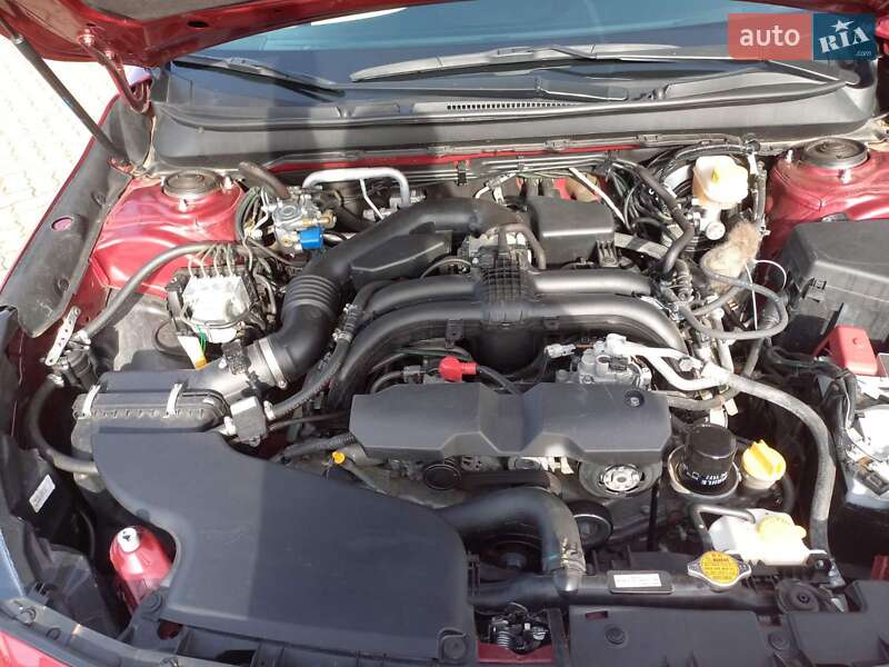 Седан Subaru Legacy 2017 в Черновцах