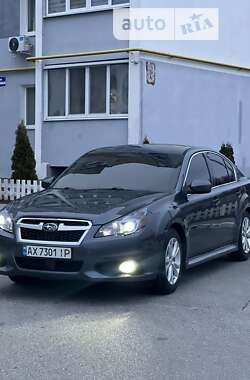 Седан Subaru Legacy 2014 в Харькове