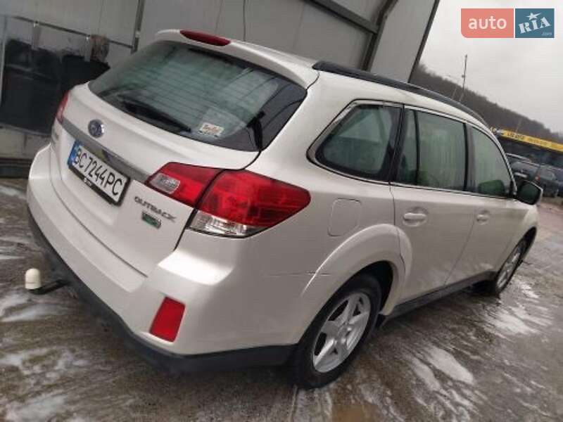 Универсал Subaru Legacy 2012 в Тернополе
