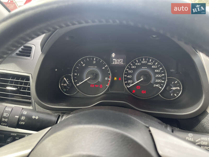 Универсал Subaru Legacy 2009 в Львове