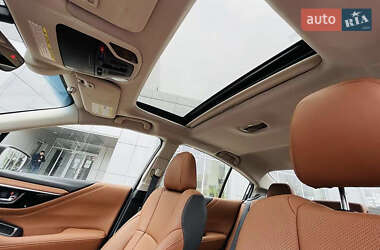 Седан Subaru Legacy 2021 в 