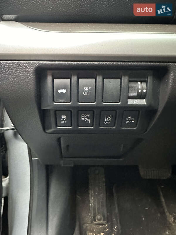 Седан Subaru Legacy 2015 в Львове