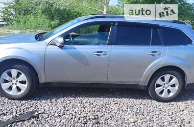 Универсал Subaru Legacy 2011 в 
