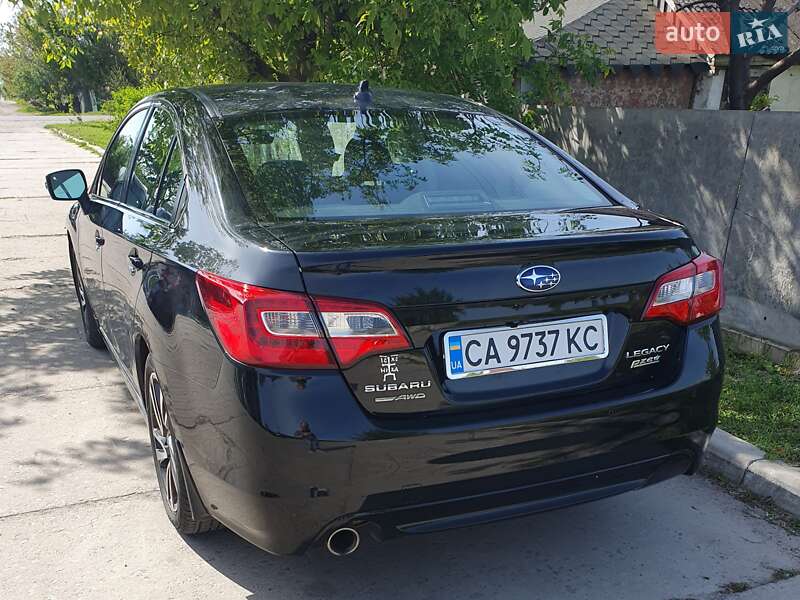 Седан Subaru Legacy 2017 в Черкассах