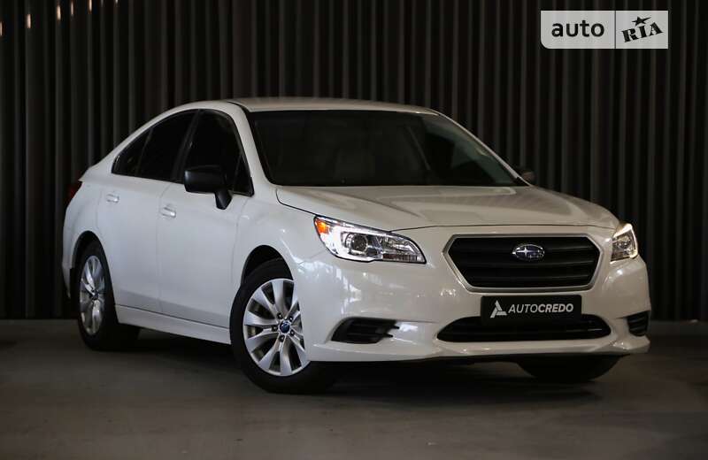 Седан Subaru Legacy 2016 в Киеве