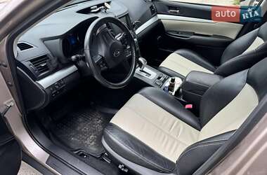 Универсал Subaru Legacy 2013 в 