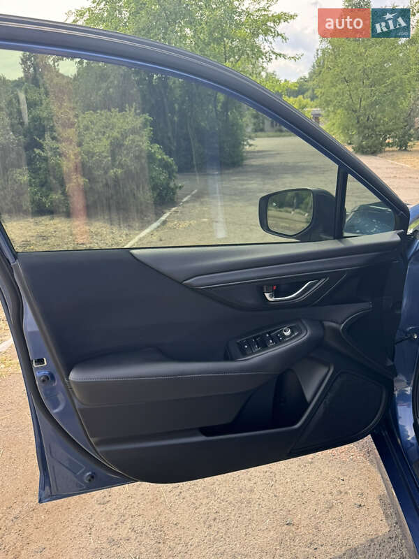 Седан Subaru Legacy 2022 в Кам'янському