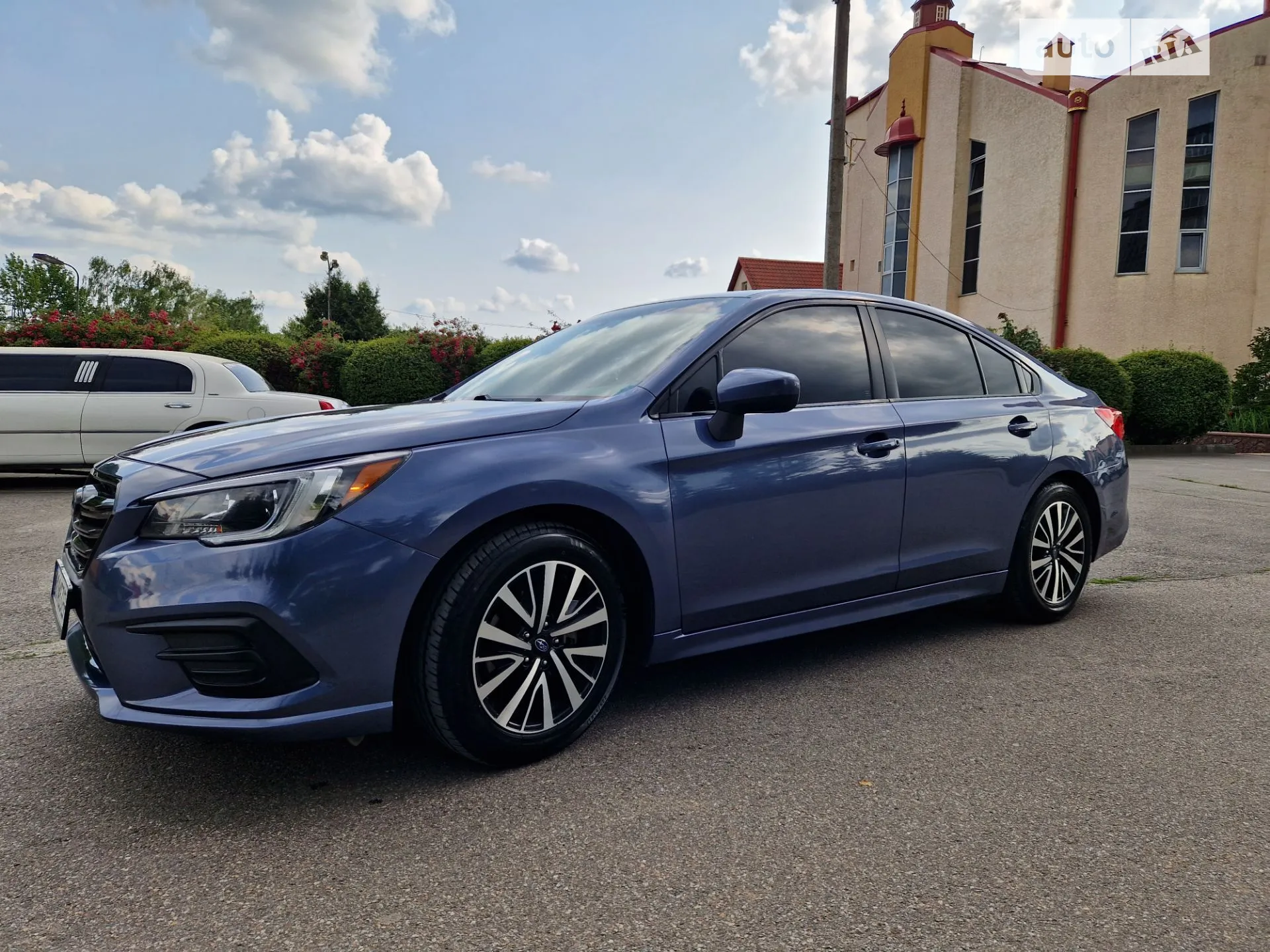 2017 Subaru Legacy - мініатюра 3