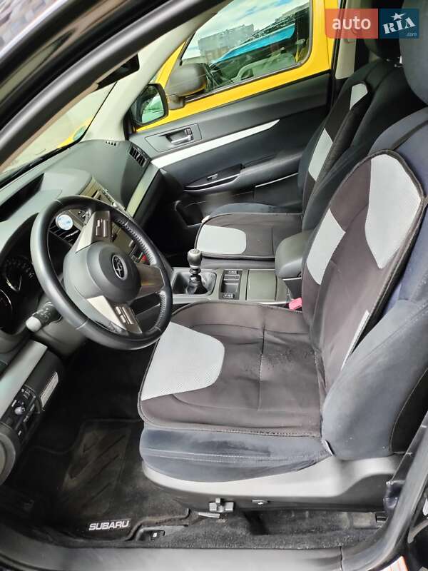Універсал Subaru Legacy 2011 в Києві