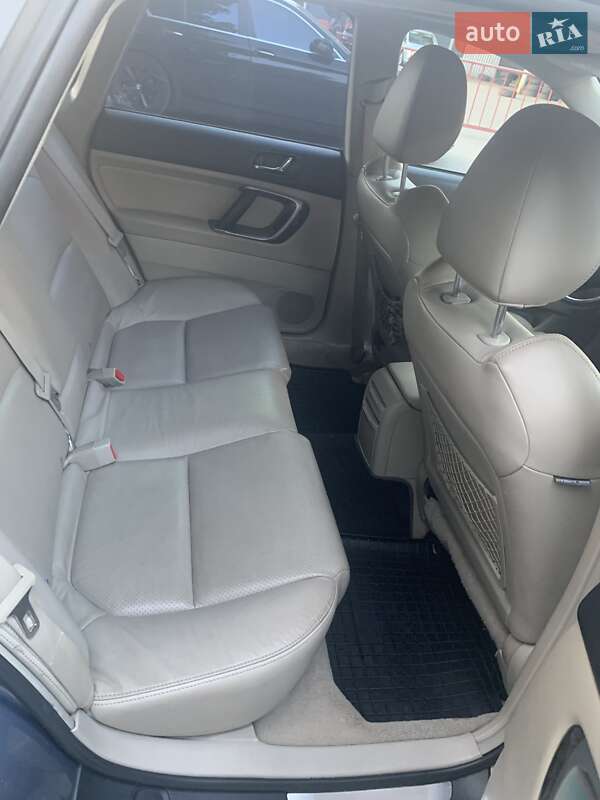 Седан Subaru Legacy 2006 в Киеве