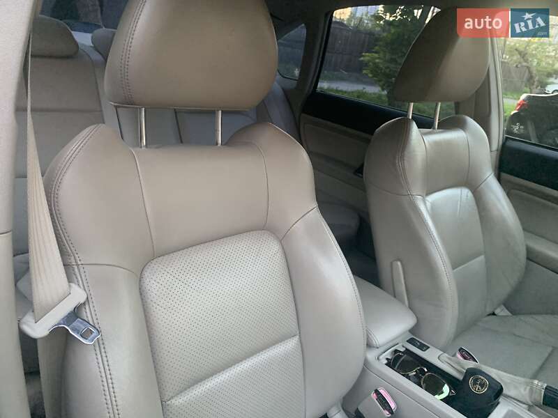 Седан Subaru Legacy 2006 в Киеве