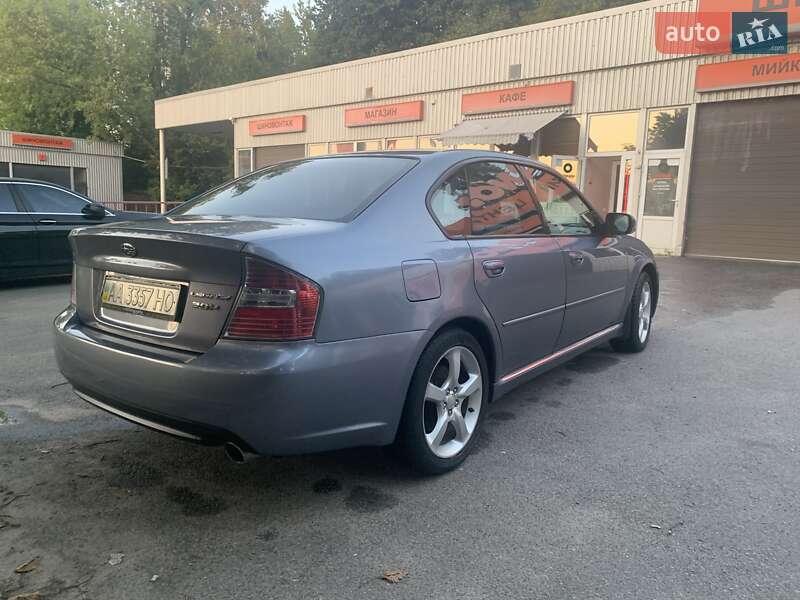 Седан Subaru Legacy 2006 в Киеве