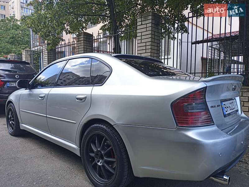 Subaru Legacy 2003