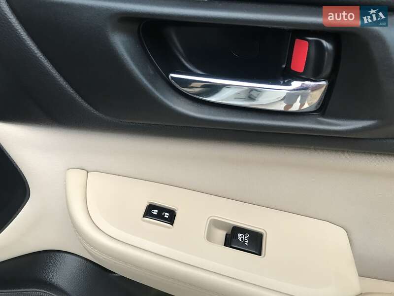 Седан Subaru Legacy 2015 в Новому Бузі