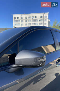 Седан Subaru Legacy 2023 в 