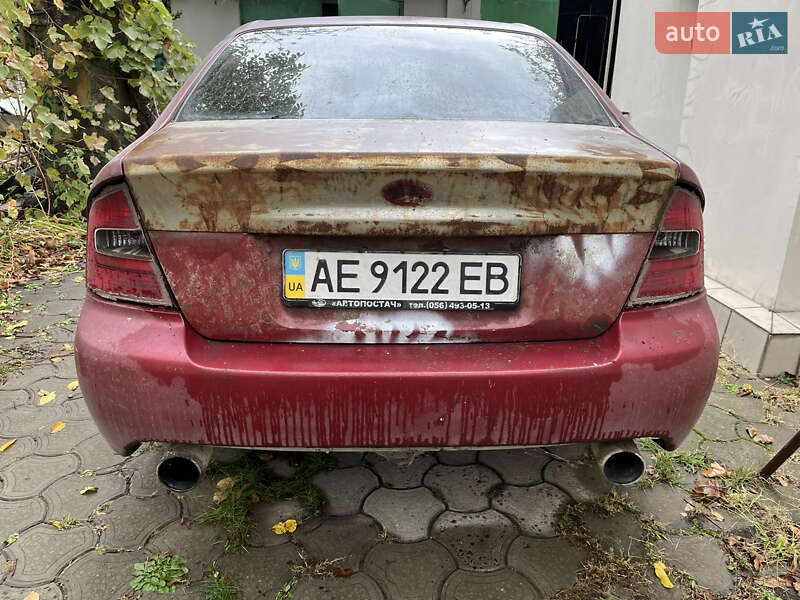 Седан Subaru Legacy 2005 в Днепре