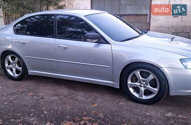 Седан Subaru Legacy 2005 в Днепре