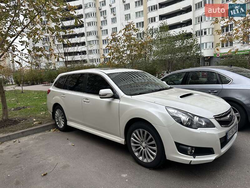 Subaru Legacy 2010